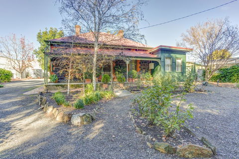 Tanunda Cottages - Accommodation ACT 9
