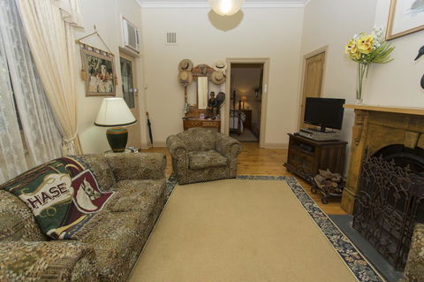 Tanunda Cottages - Accommodation ACT 10