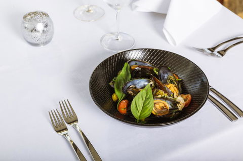 Crowne Plaza Terrigal Pacific, An IHG Hotel - Accommodation ACT 12