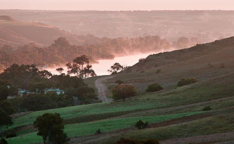 Riverview Rise Retreats - Accommodation ACT 26