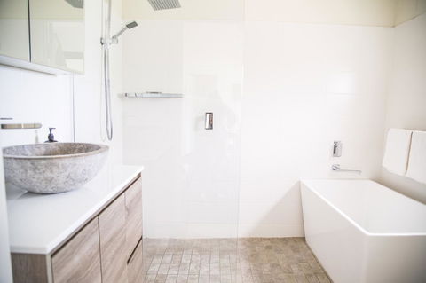 Mataro Cottage - Accommodation ACT 16