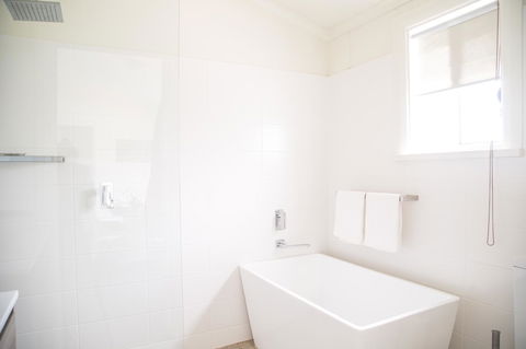 Mataro Cottage - Accommodation ACT 17