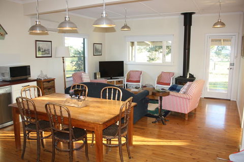 Rabbiters Hut - Accommodation ACT 6