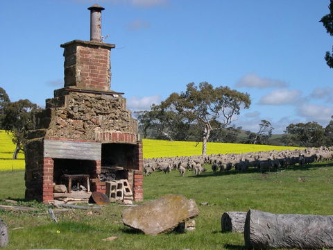Rabbiters Hut - Accommodation ACT 17