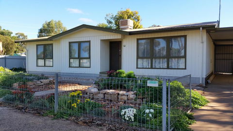 The Quorn-er House - Accommodation ACT 3