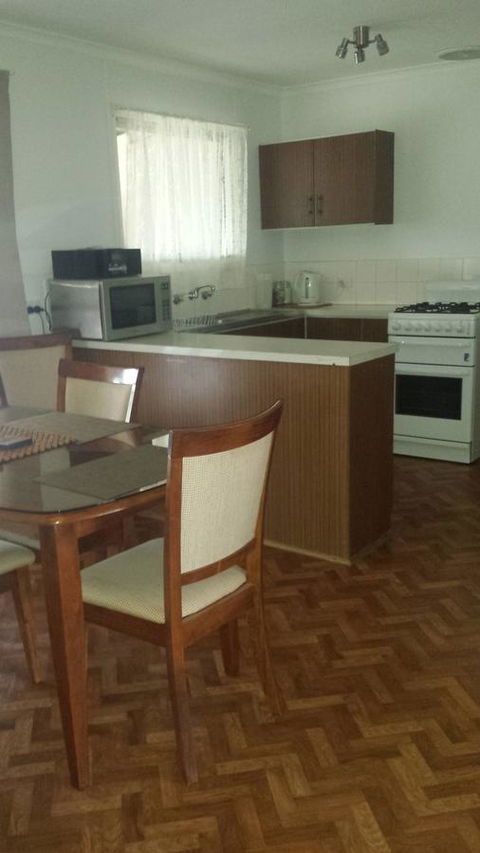 The Quorn-er House - Accommodation ACT 12