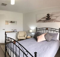 Windsor Gardens Home - Accommodation ACT