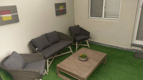 Christophers Villa - Accommodation ACT 10