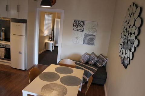 Christophers Villa - Accommodation ACT 22