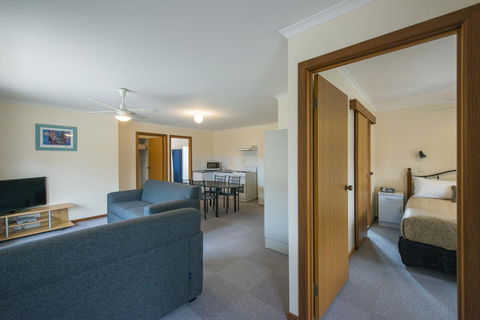 Port Vincent Motel & Apartments - Accommodation ACT 17