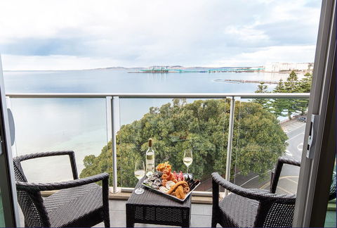 Port Lincoln Hotel - Accommodation ACT 13