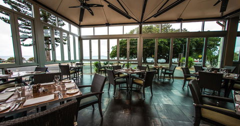 Port Lincoln Hotel - Accommodation ACT 43