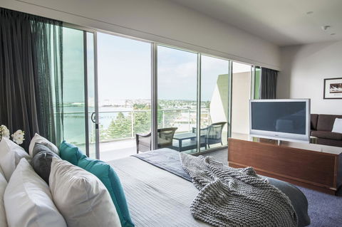 Port Lincoln Hotel - Accommodation ACT 36
