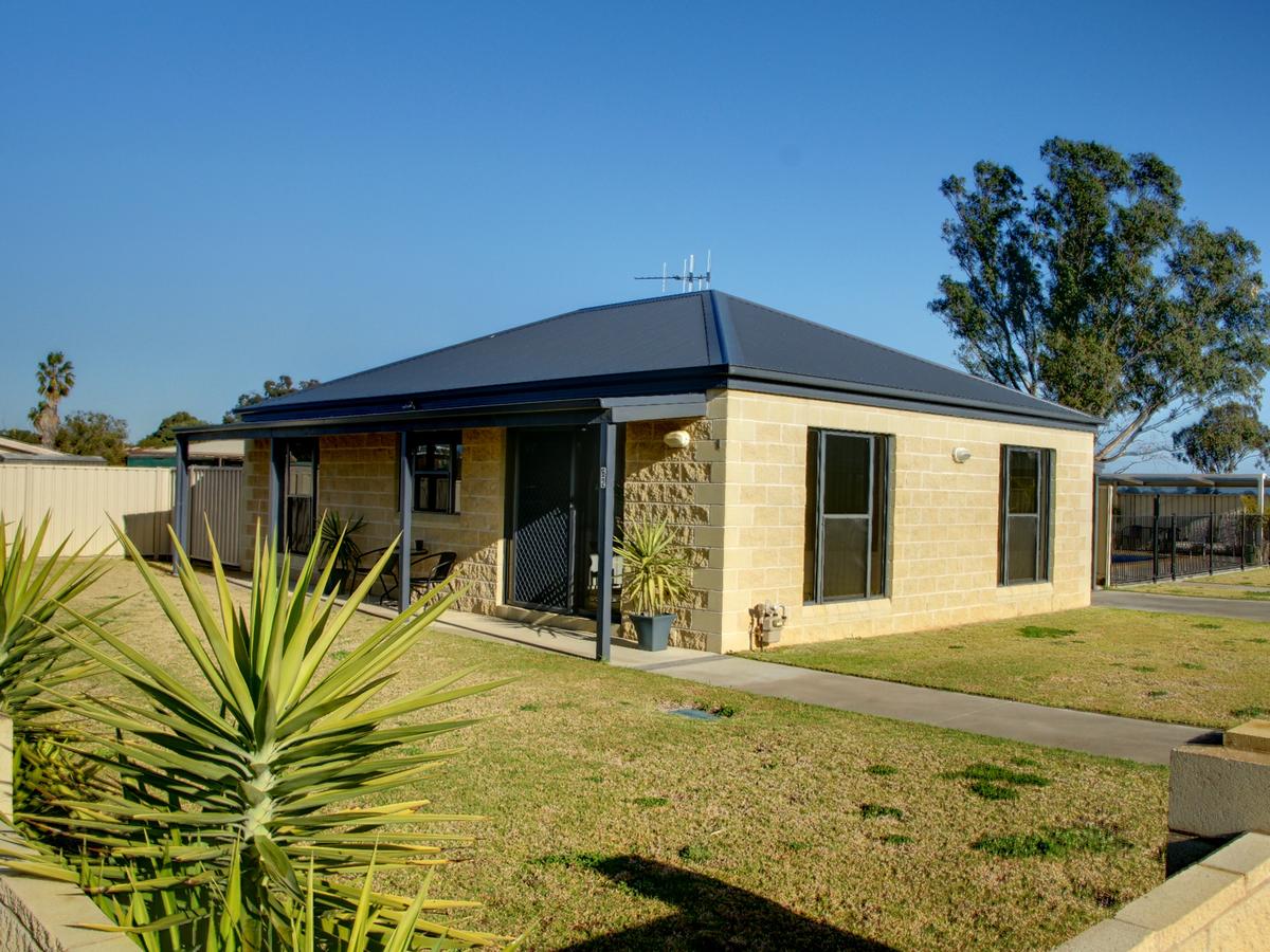  Accommodation ACT
