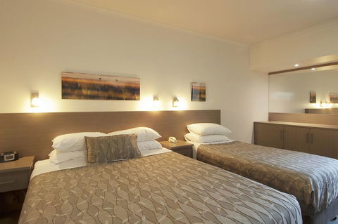 Loxton Community Hotel Motel - Accommodation ACT 19