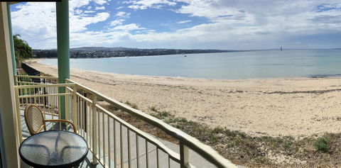 Hilton Beachfront Motel - Accommodation ACT 32