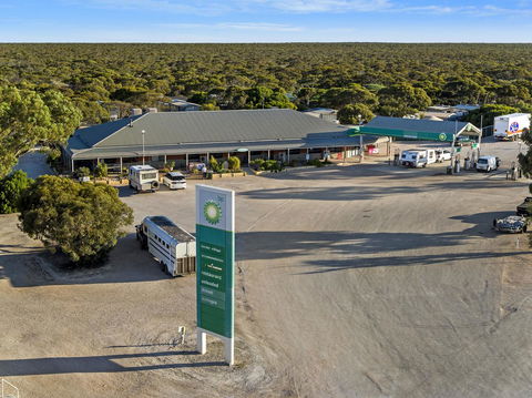 Border Village Roadhouse - Accommodation ACT 17