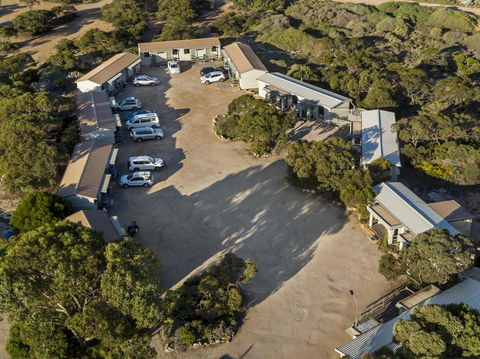 Border Village Roadhouse - Accommodation ACT 16