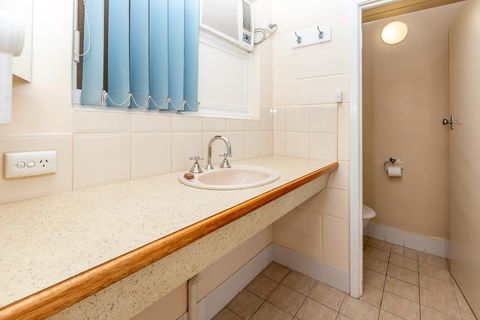 Blue Seas Motel - Accommodation ACT 4