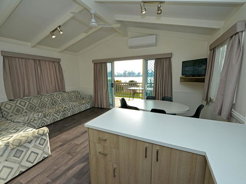 Echo Holiday Parks - Waikerie - Accommodation ACT 23