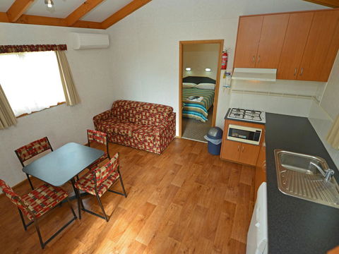 Echo Holiday Parks - Waikerie - Accommodation ACT 42