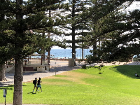 Parkview Apartment - Grandview House & Apartments - Accommodation ACT 1