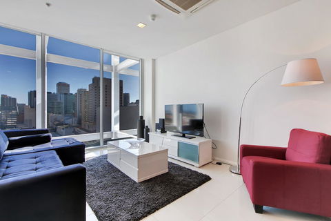 Light And Spacious, Stunning Views Of Adelaide - Accommodation ACT 0
