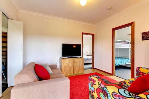 SeaWatch-Sea Views - Accommodation ACT 4