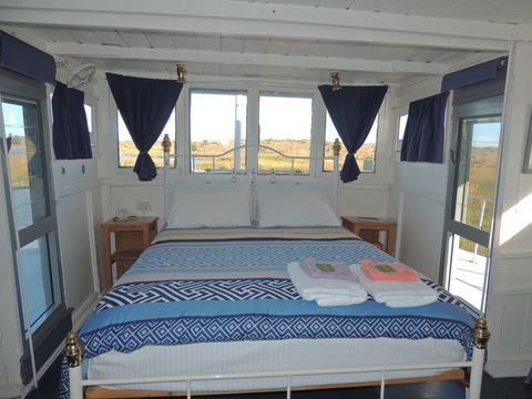 PS Federal Retreat Paddle Steamer Goolwa - Accommodation ACT 25