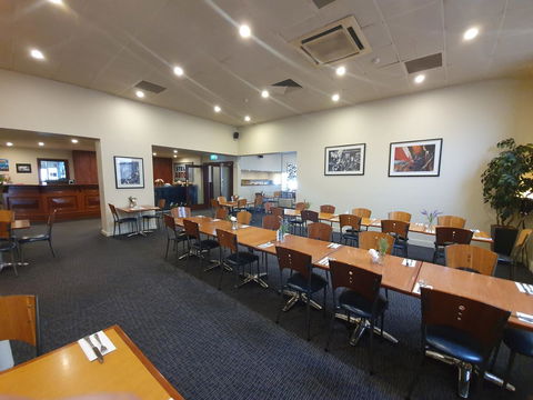 Pier Hotel Port Lincoln - Accommodation ACT 9