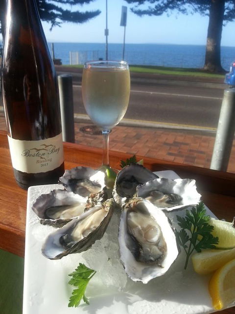 Pier Hotel Port Lincoln - Accommodation ACT 7
