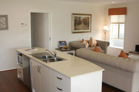 C And C Tanunda - Accommodation ACT 12