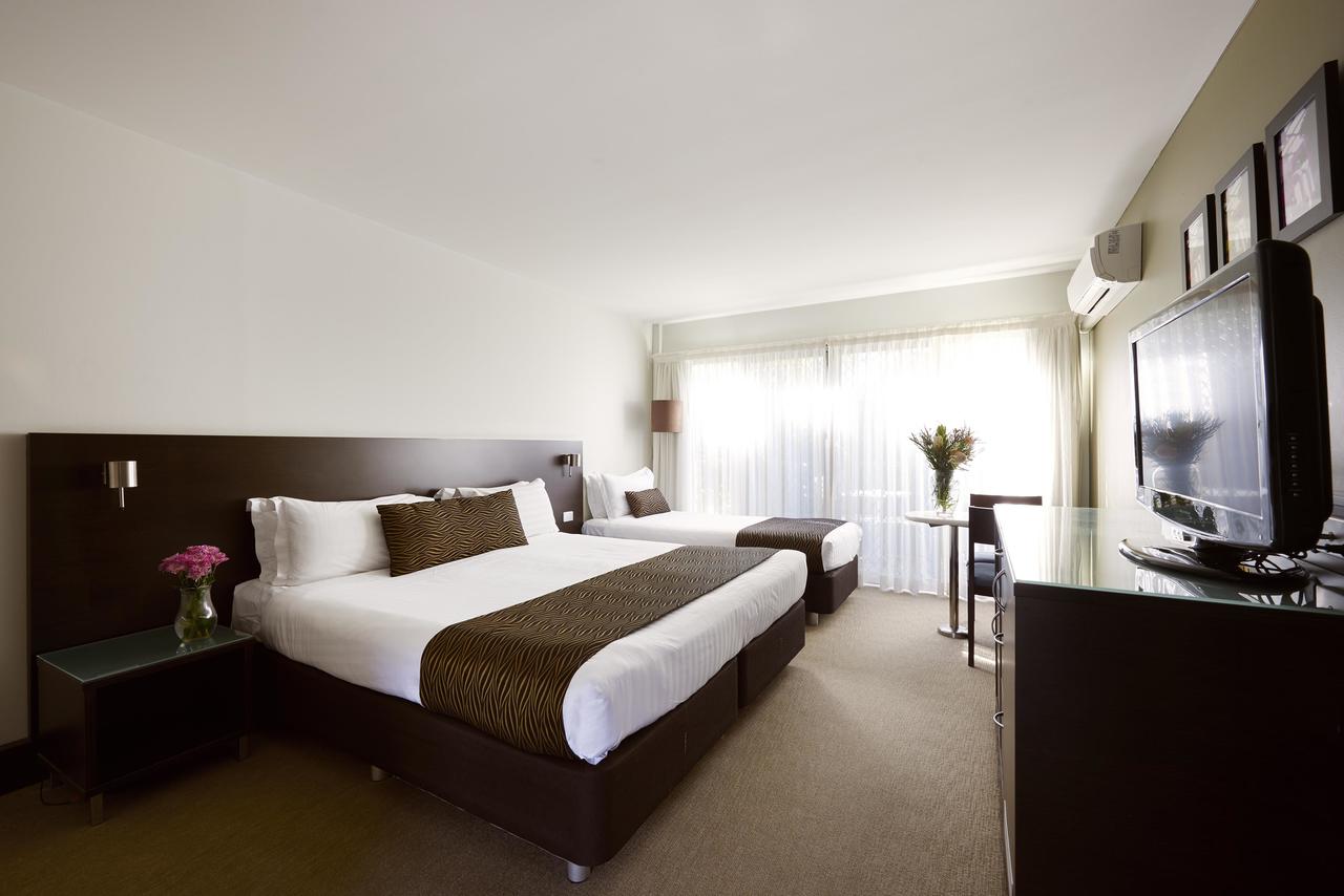 Parkes NSW Accommodation ACT