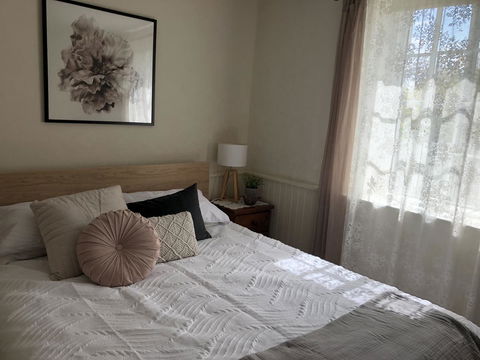 Goolwa Marinerâ€™s Cottage - Free Wifi And Pet Friendly - Centrally Located In Historic Region - Accommodation ACT 3