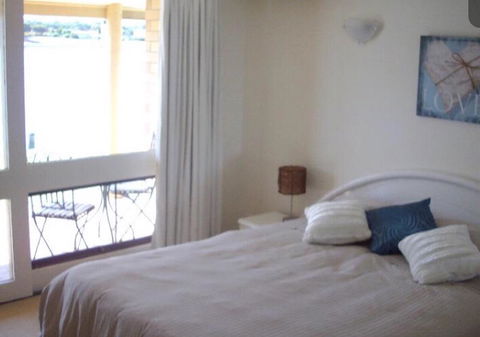 Lakeside - Accommodation ACT 5