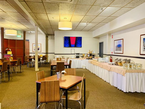Opal Inn Hotel, Motel, Caravan Park - Accommodation ACT 25