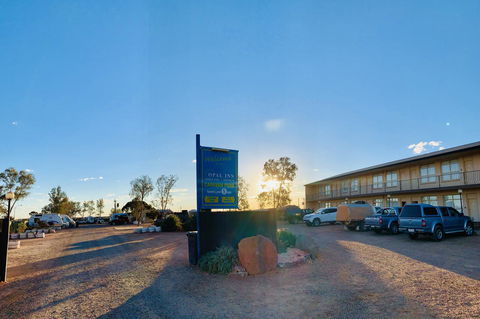 Opal Inn Hotel, Motel, Caravan Park - Accommodation ACT 41
