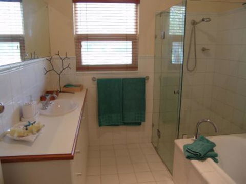 Baywater - Accommodation ACT 10