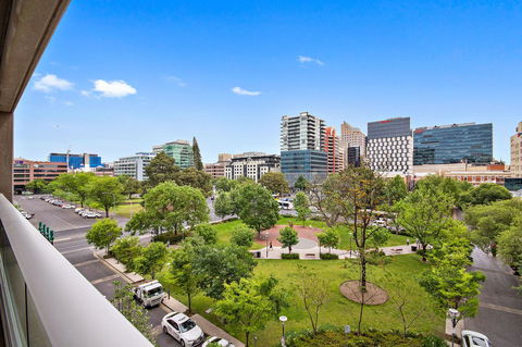 Swainson On Hindmarsh - Accommodation ACT 17