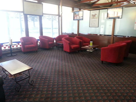 Grand Tasman Hotel - Accommodation ACT 21