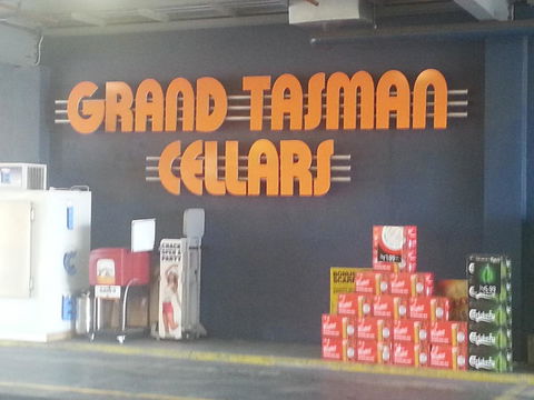 Grand Tasman Hotel - Accommodation ACT 29