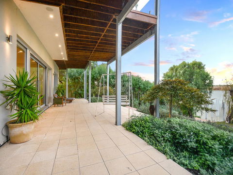 Muse On The Murray - Accommodation ACT 31
