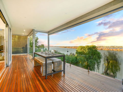 Muse On The Murray - Accommodation ACT 28