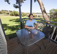 Lakeside Tourist Park - Accommodation ACT
