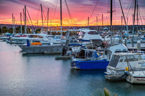 Marina Reflections - Accommodation ACT 14