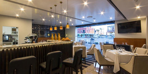 Ellen Hotel - Accommodation ACT 11