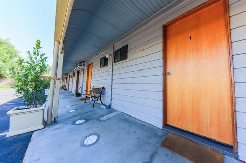 Country Roads Motor Inn Naracoorte - Accommodation ACT 31