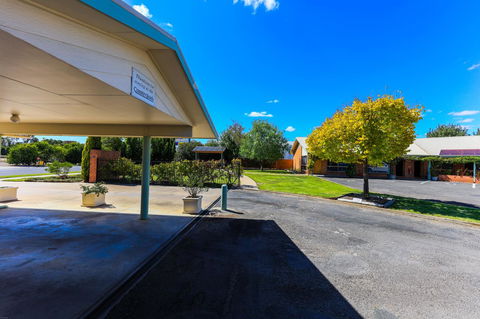 Country Roads Motor Inn Naracoorte - Accommodation ACT 38