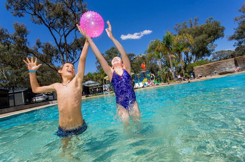 BIG4 Renmark Riverfront Holiday Park - Accommodation ACT 20