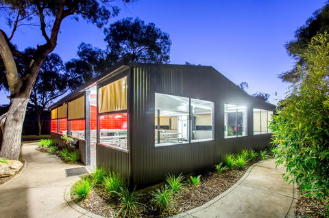 BIG4 Renmark Riverfront Holiday Park - Accommodation ACT 44